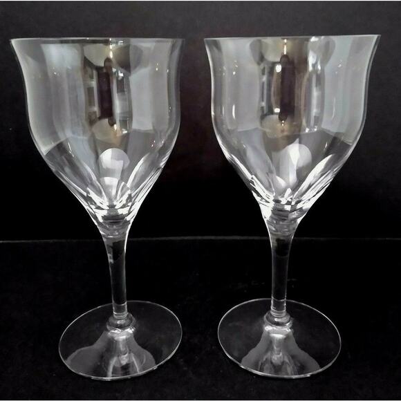 Seneca Lafayette Set of 2 Wine Glasses - Picture 1 of 7